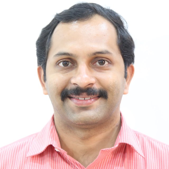 Portrait of Dr. Vipin Venugopal
